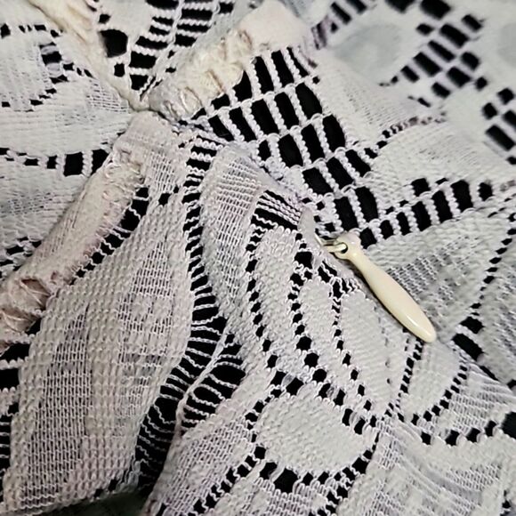 Lovers + Friends Lace Embroidered Cream Cut Out Bodycon Dress Small - Picture 7 of 11